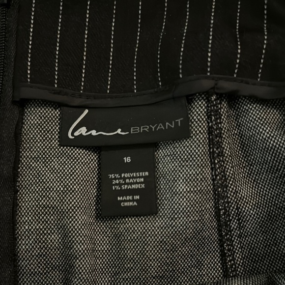 Lane Bryant Black with Gray Pinstripe A-Line Skirt, Size 16 - Picture 4 of 4